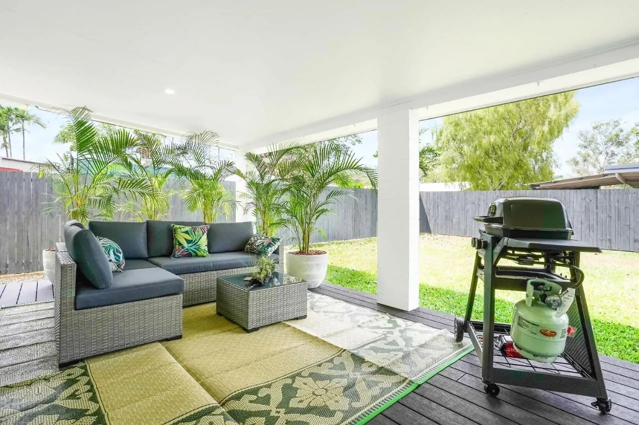 Greenslopes House Edge Hill 0*,  Australia